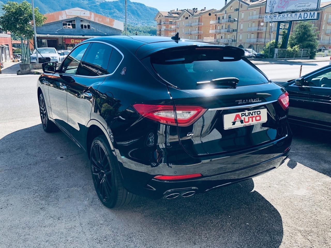 Maserati Levante V6 Diesel 275 CV AWD Gransport