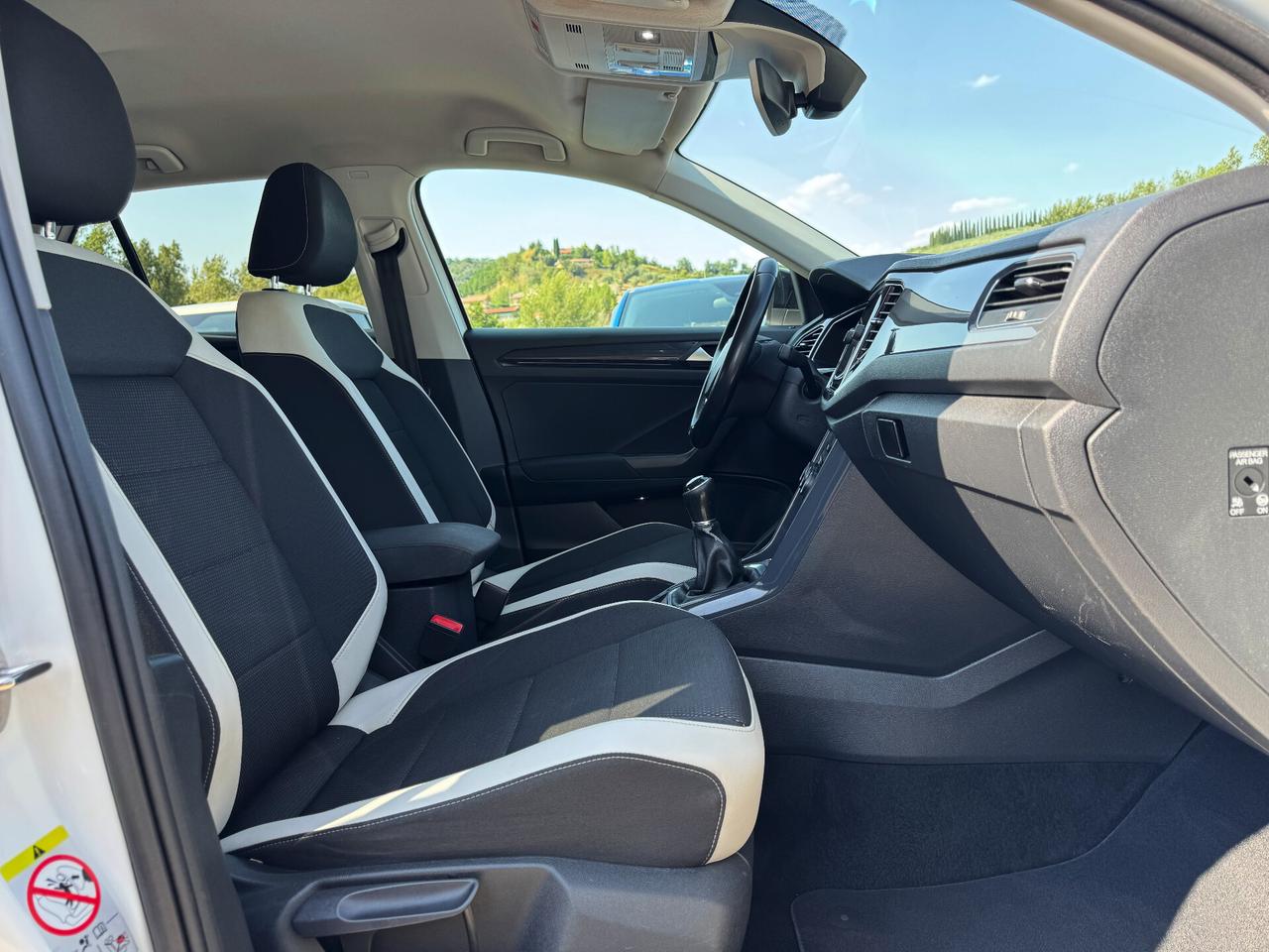 Vw T-ROC 1.6TDI 116cv/VIRTUAL COCKPIT/FULL LED.