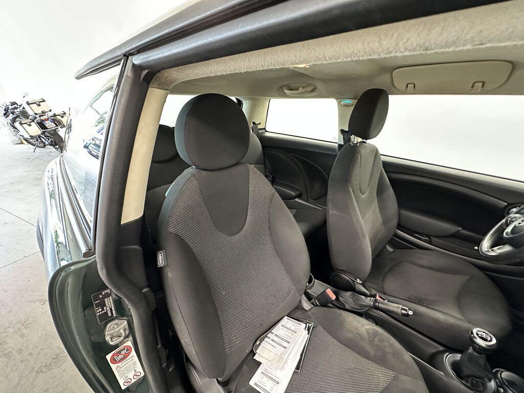 Mini Cooper D 1.6 D Cooper D