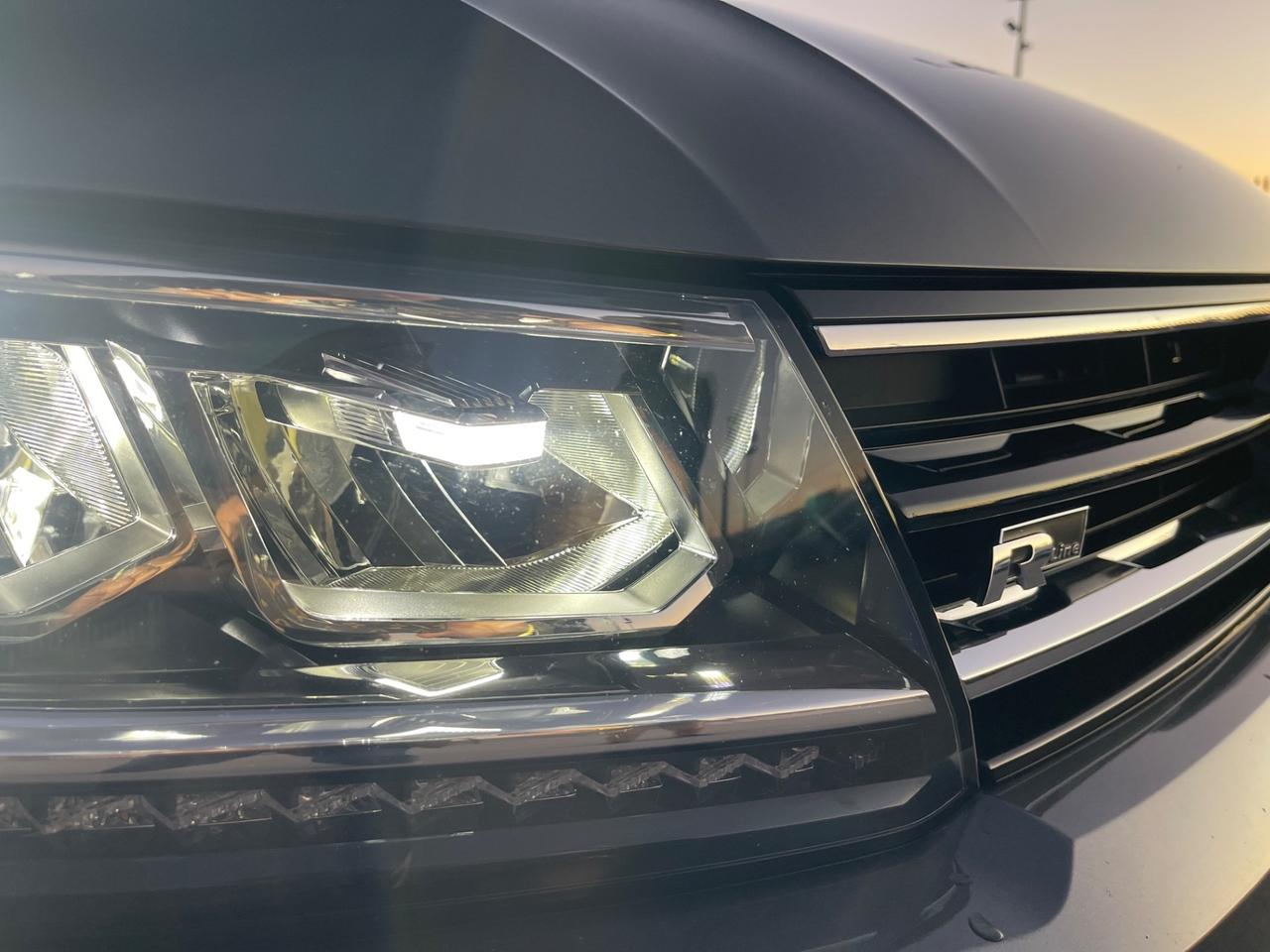 VOLKSWAGEN TIGUAN 2.0 TDI 150 DSG 4MOTION R-LINE