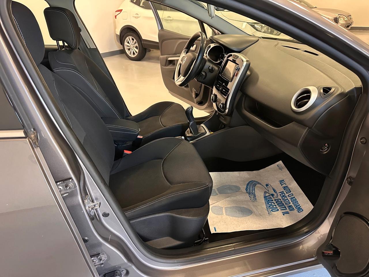 RENAULT CLIO 1.5 DCI 75 cv 5 porte