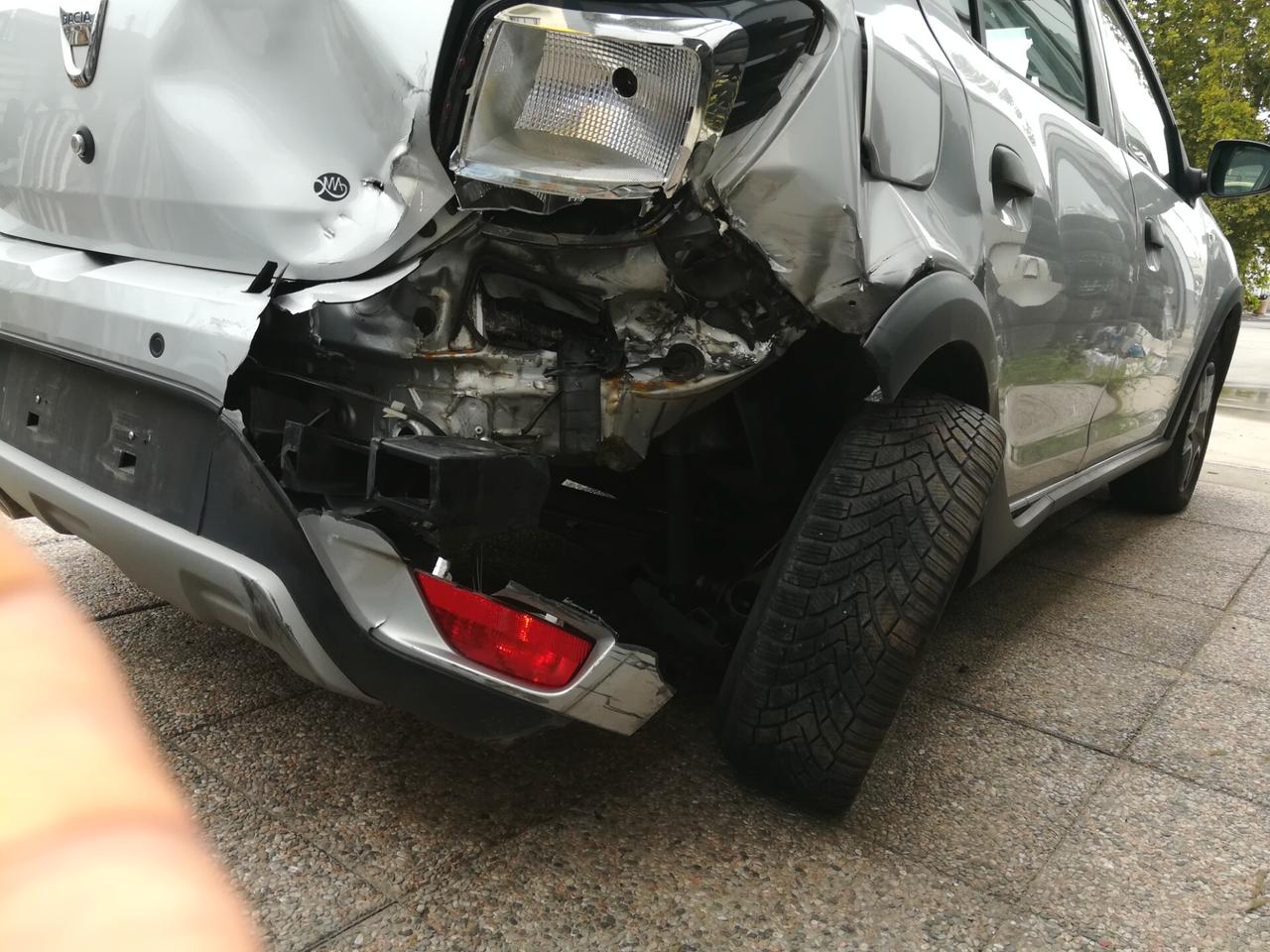 Dacia Sandero Stepway 1.5 dCi 90CV INCIDENTATA