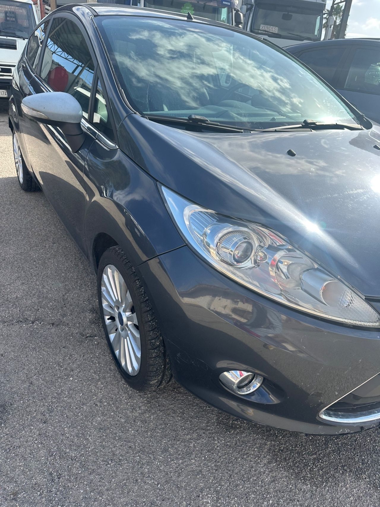 Ford Fiesta 2009 photo 3