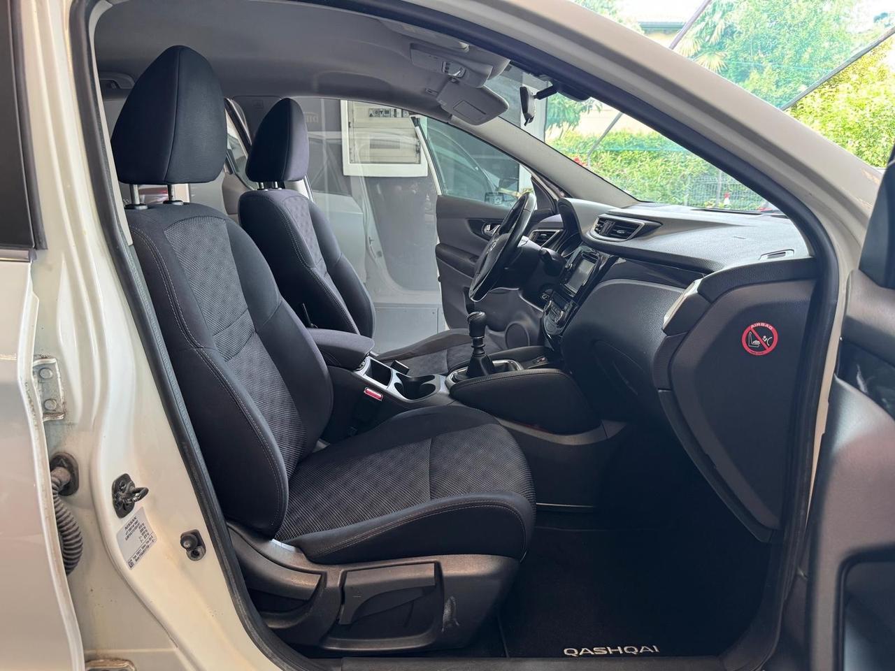 Nissan Qashqai 1.5 dCi Visia