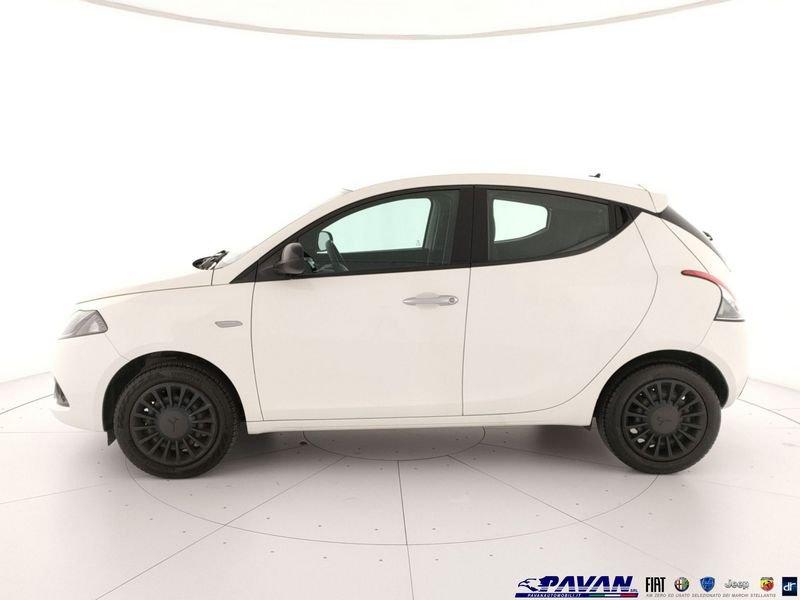Lancia Ypsilon 1.0 FireFly 5 porte S&S Hybrid Ecochic Silver