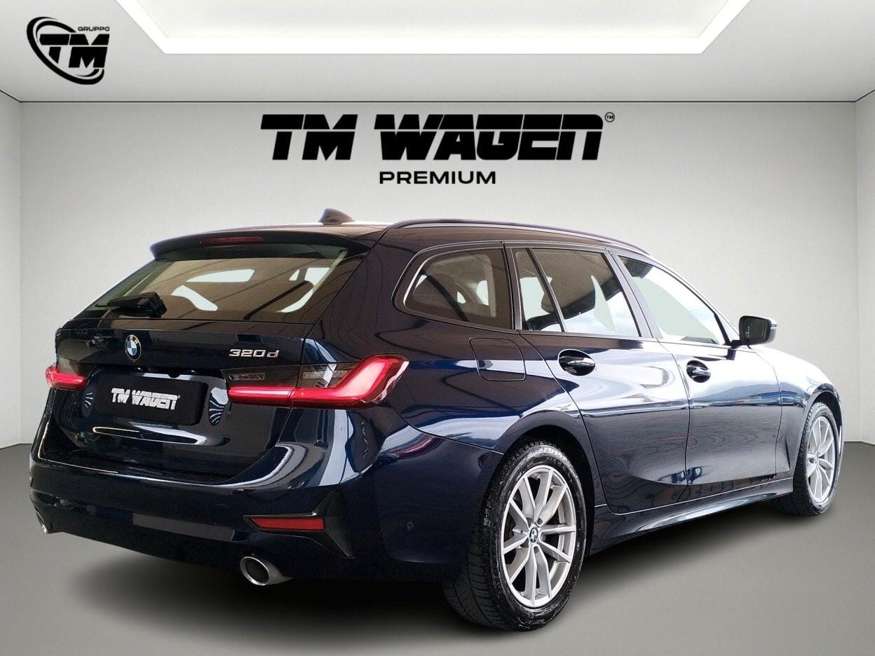 BMW 320 d Touring mhev 48V auto - IVA ESPOSTA