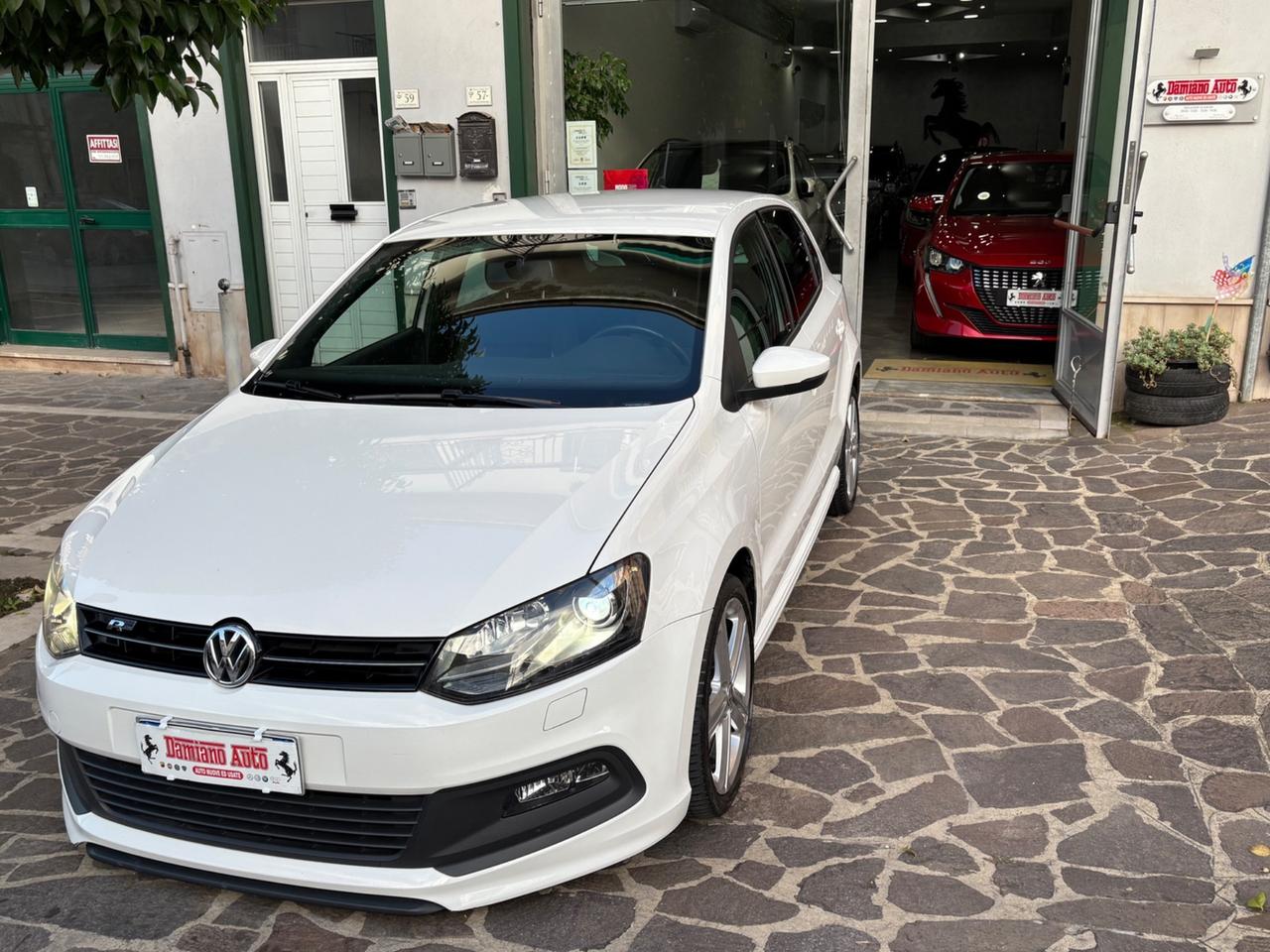 VW Polo 1.6 TDI 90CV DSG 5P R-Line FULL/LED/NAV