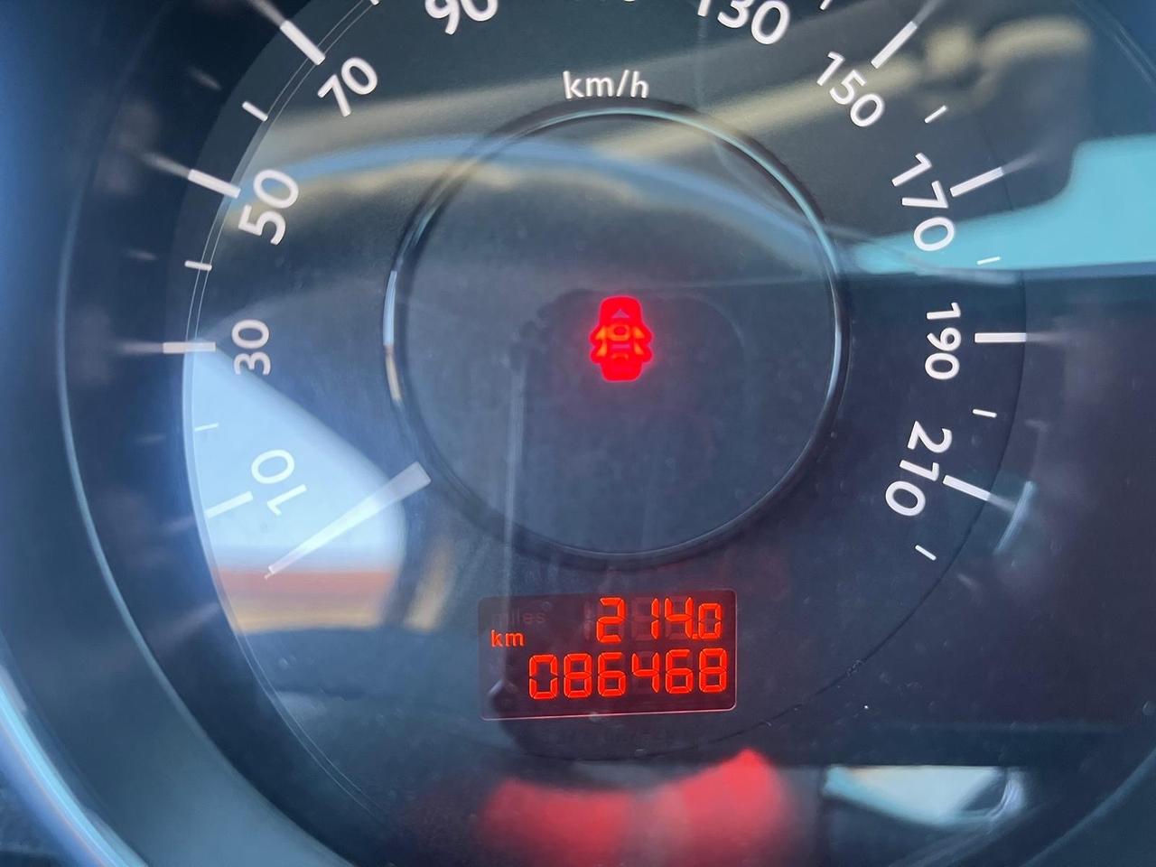 Peugeot 5008-2.0 hdi-7 P- allure-2016