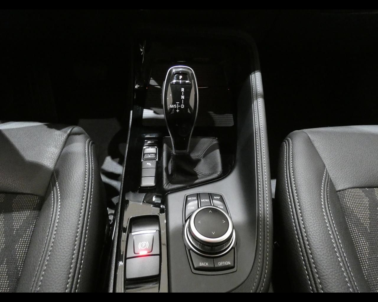 BMW X1 (F48) - X1 sDrive18d xLine