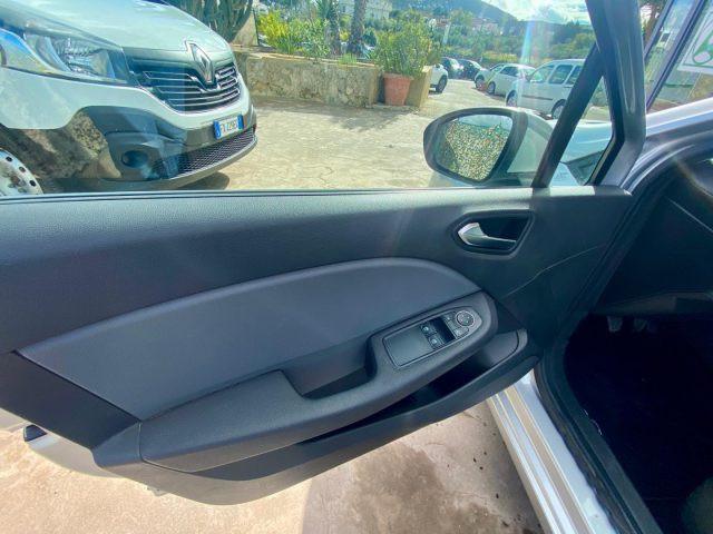 RENAULT Clio Blue dCi 85 CV 5 porte Business