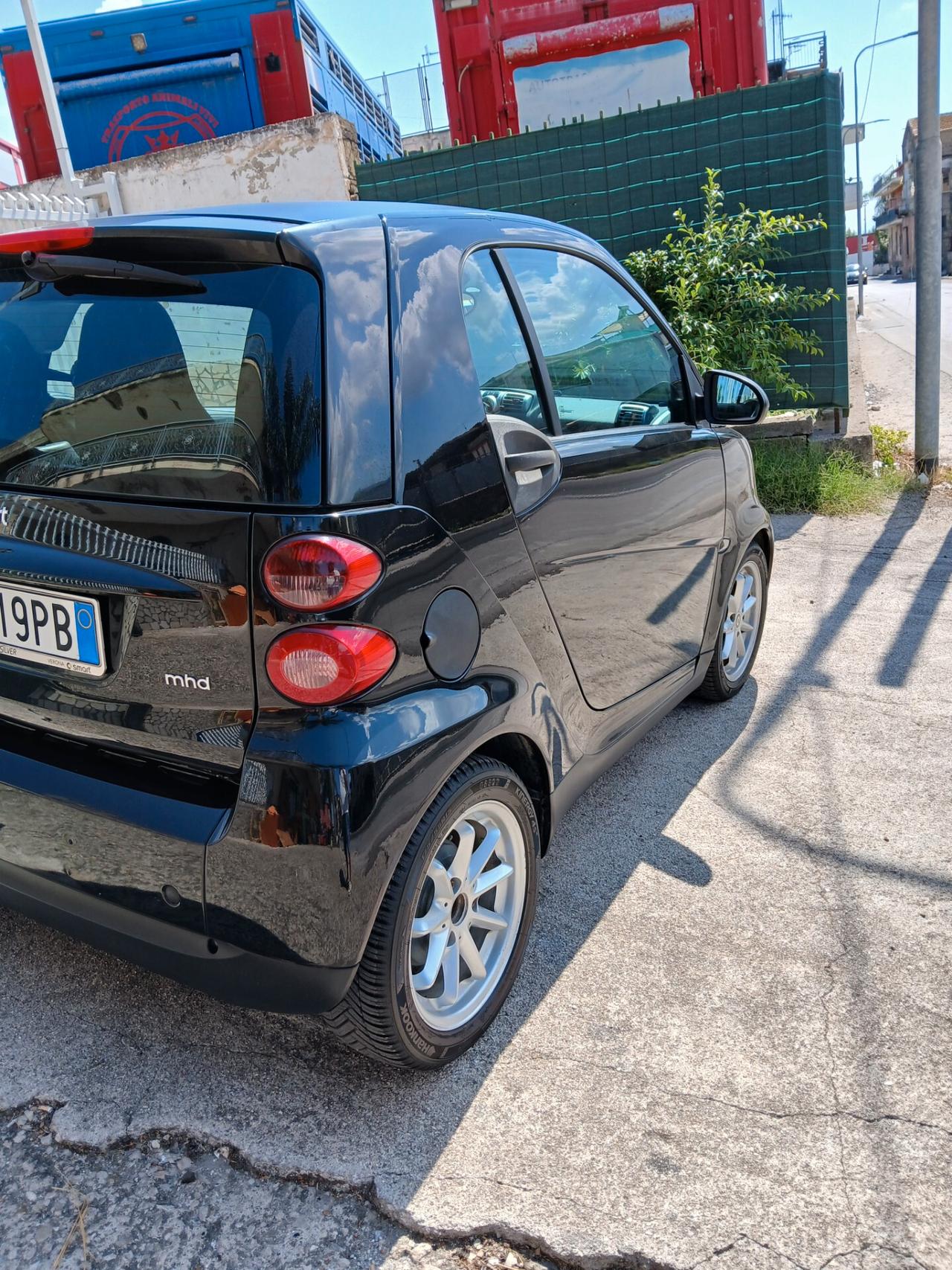 Smart ForTwo 1000 52 kW MHD coupé passion