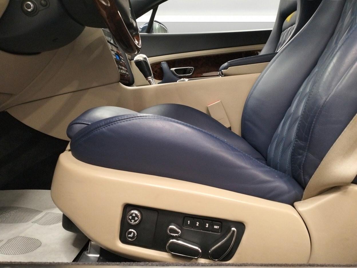 Bentley Continental GT 6.0 W12