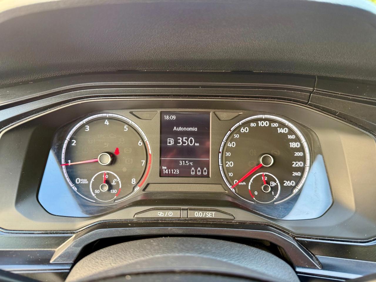 Volkswagen Polo 5p 1.0 mpi Trendline 65cv ADATTA A NEO PATENATI