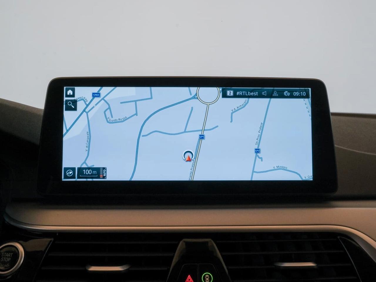 BMW 518d Touring mhev 48V auto