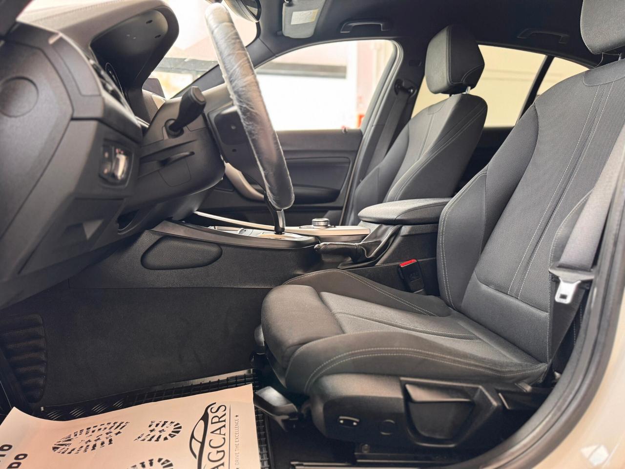 Bmw 118 118d 5p. Msport