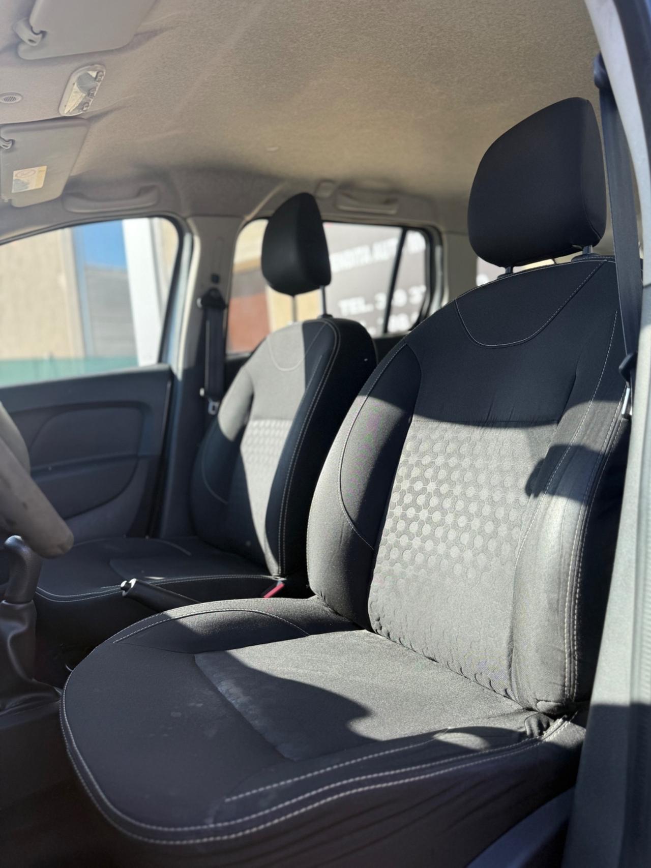 Dacia Logan MCV 1.5 dCi 8V 90CV Lauréate