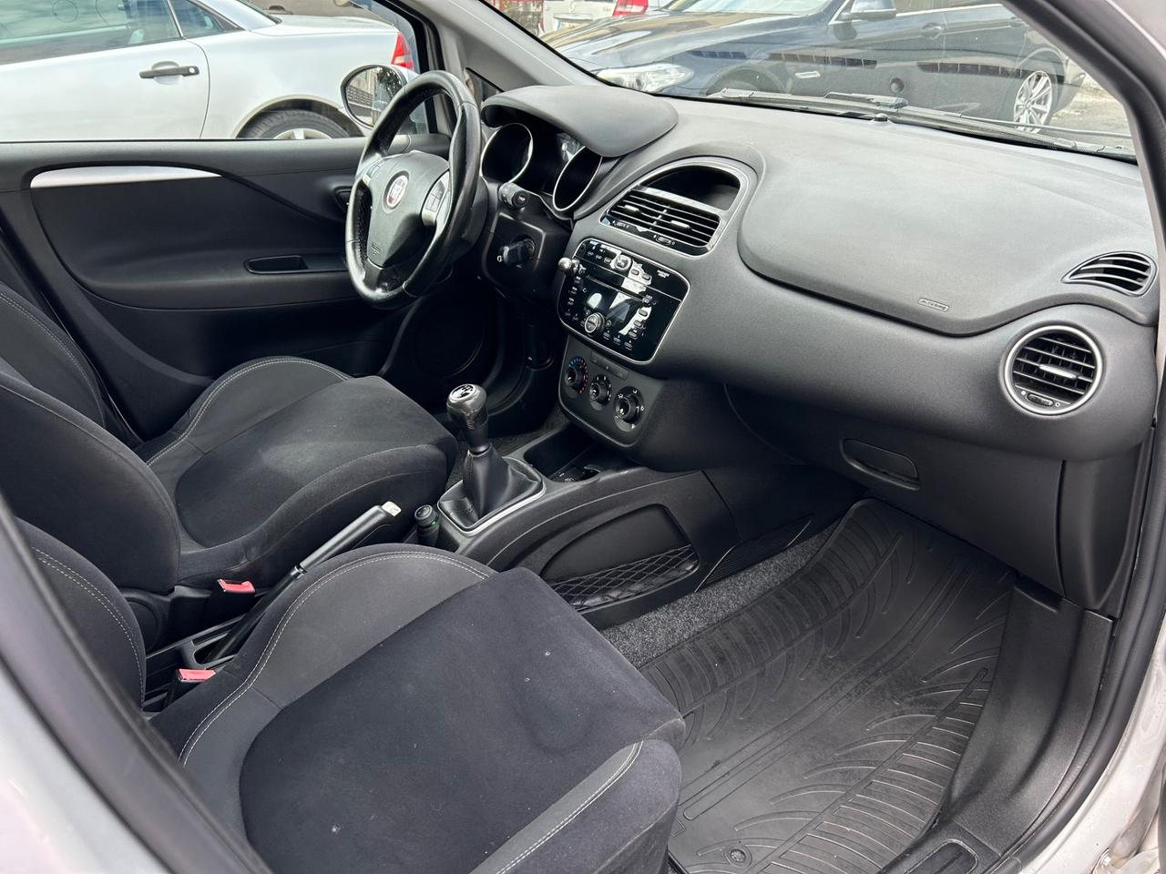 Fiat Punto Evo 1.3 mjt 75cv neopatentati