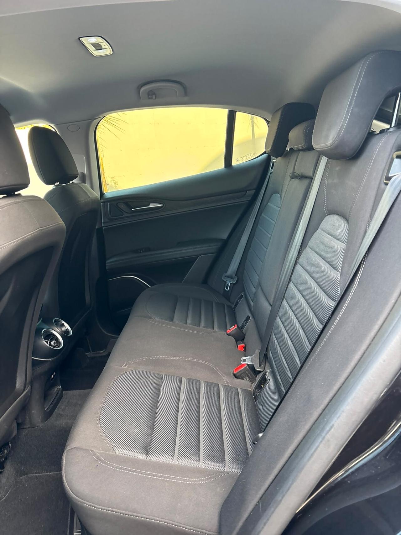 Alfa Romeo Stelvio 2.2 Turbodiesel 190 CV AT8 Q4 Sprint