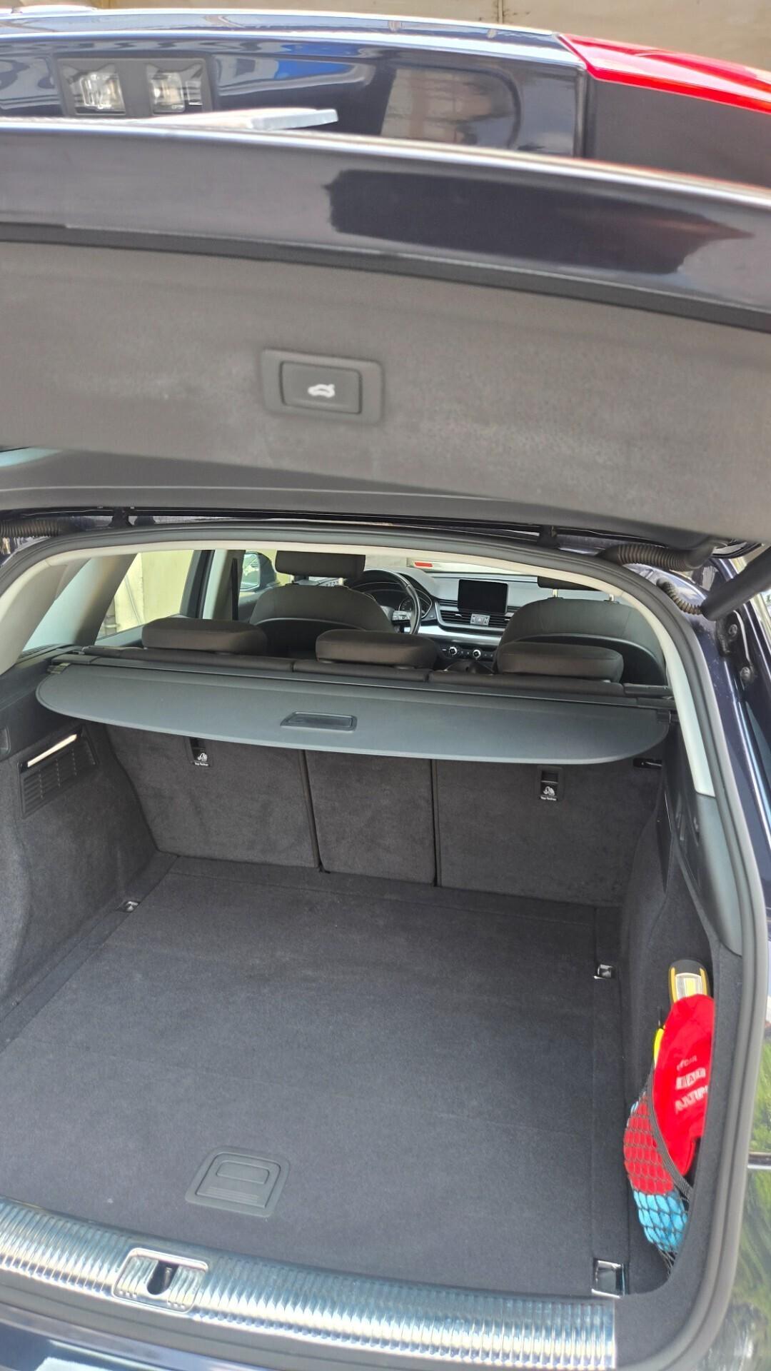 Audi Q5 35 TDI quattro S tronic Business