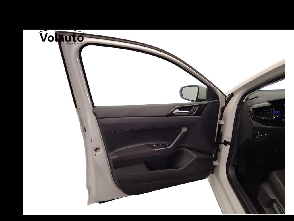 VOLKSWAGEN Polo VI 2022 - Polo 1.0 tgi Life 90cv