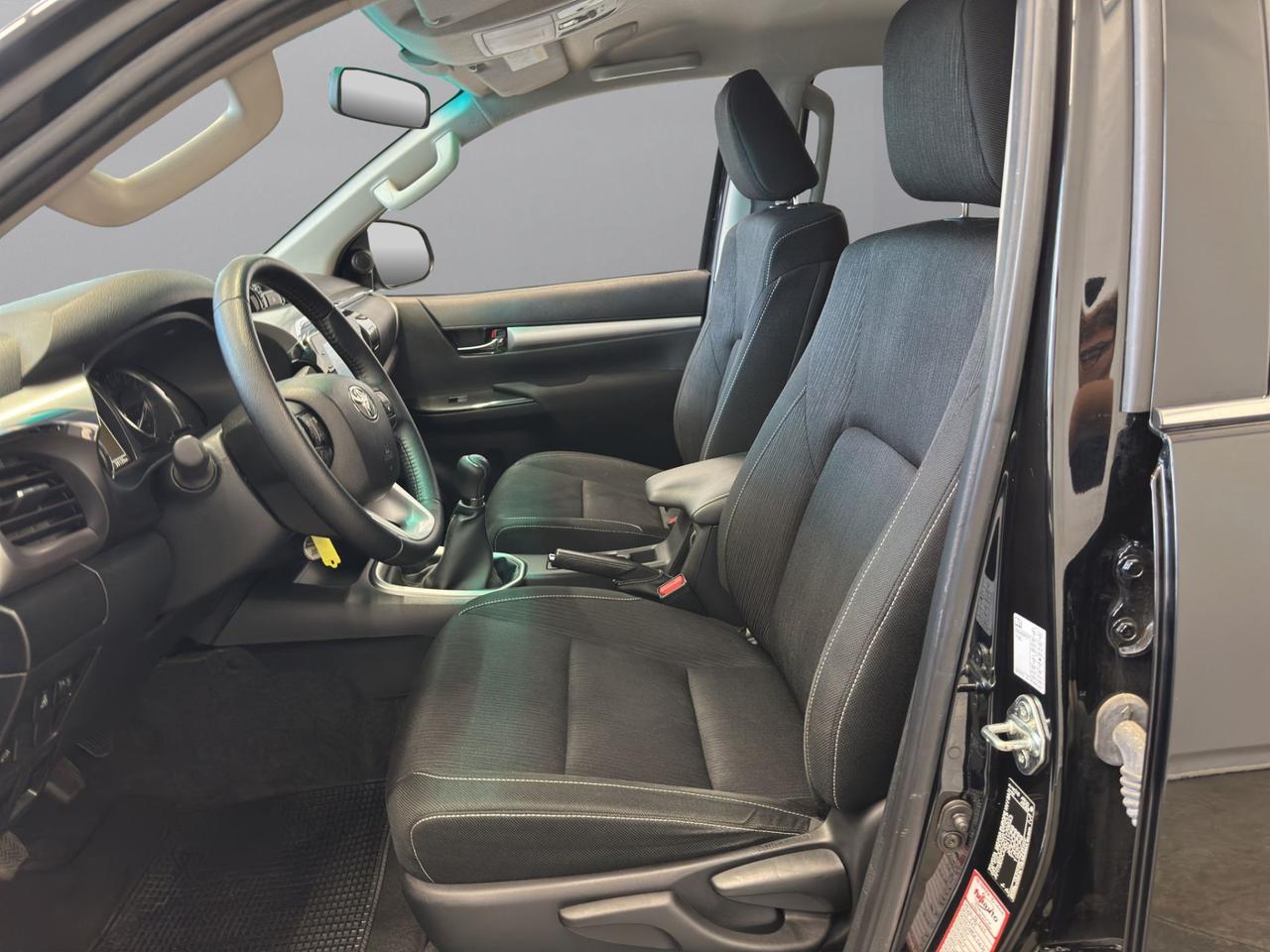 Toyota Hilux 2.4 d-4d double cab Lounge 4wd