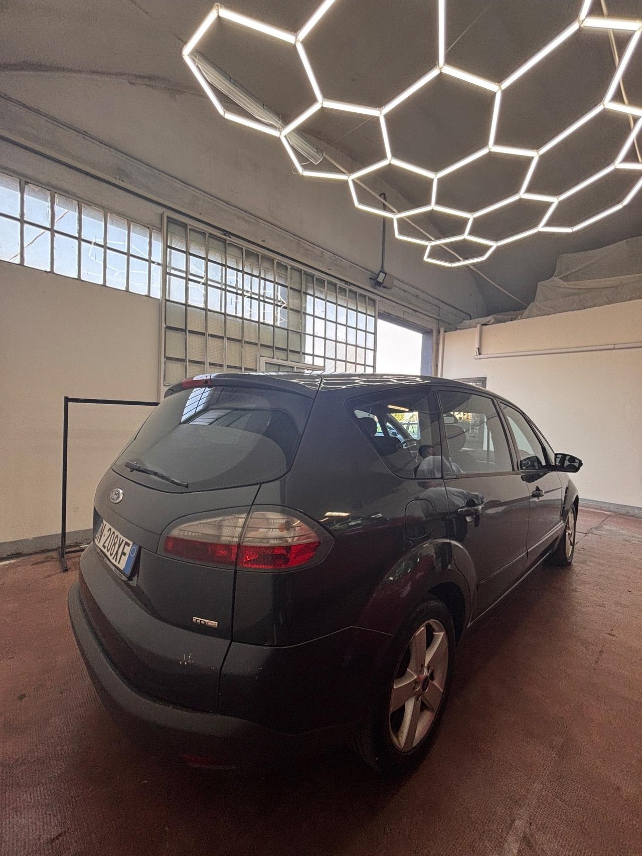 Ford S-Max 2.0