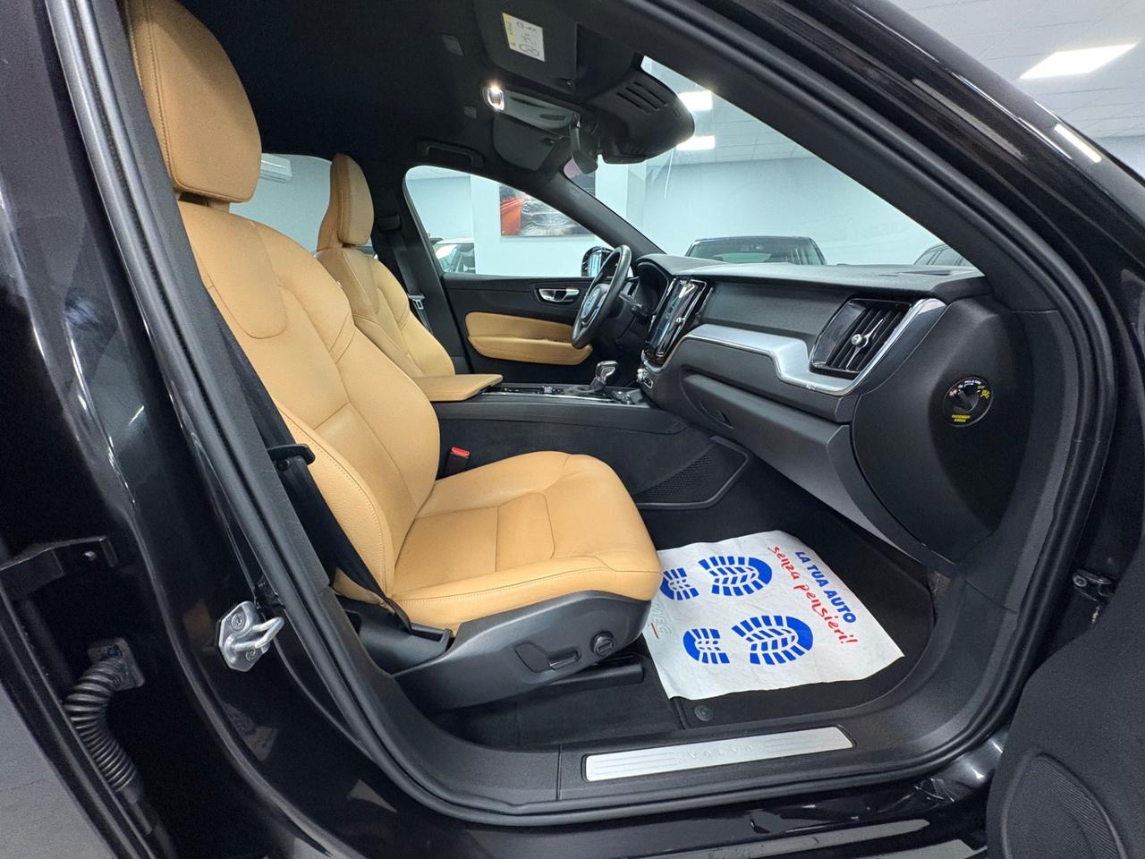 Volvo XC 60 AWD 2.0 TDI 190cv 2019 km 110000