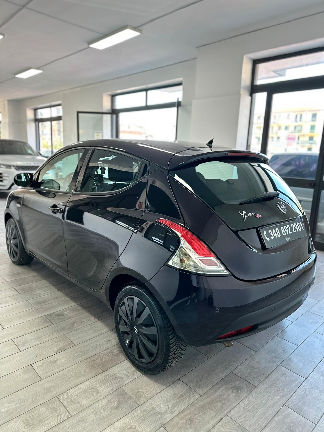 Lancia Ypsilon 1.3 MJT 16V 95 CV 5 porte S&S Elefantino