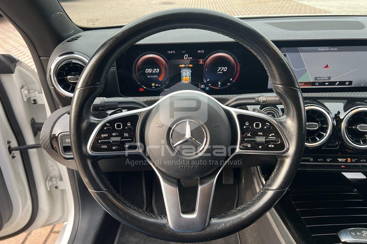 MERCEDES CLA 180 d Automatic Sport