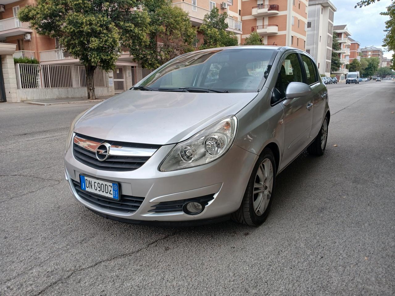 Opel Corsa 1.3 CDTI 90CV 5 porte Cosmo