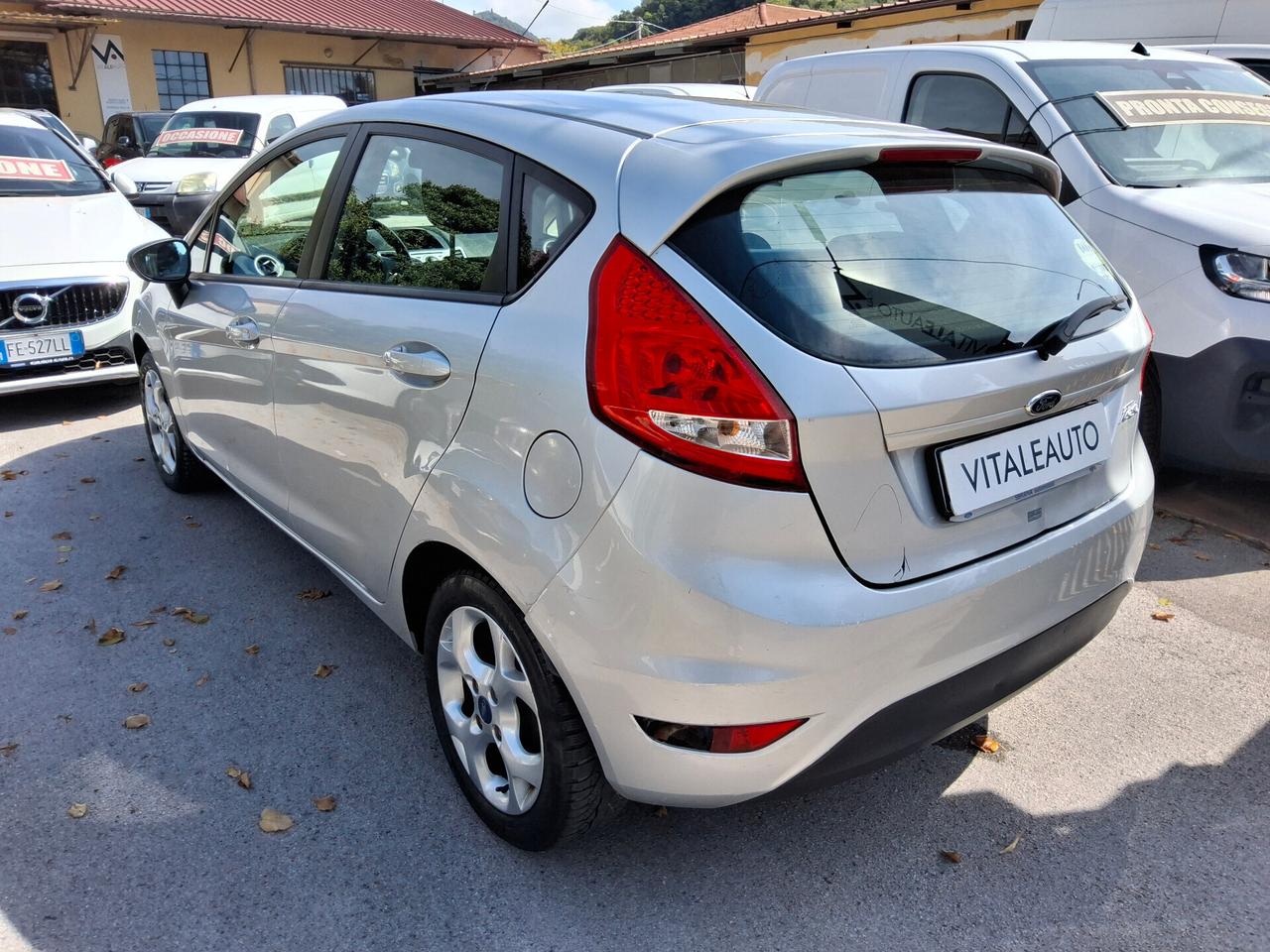 Ford Fiesta 1.2 82 CV 5pTitanium OK NEOPATENTATI