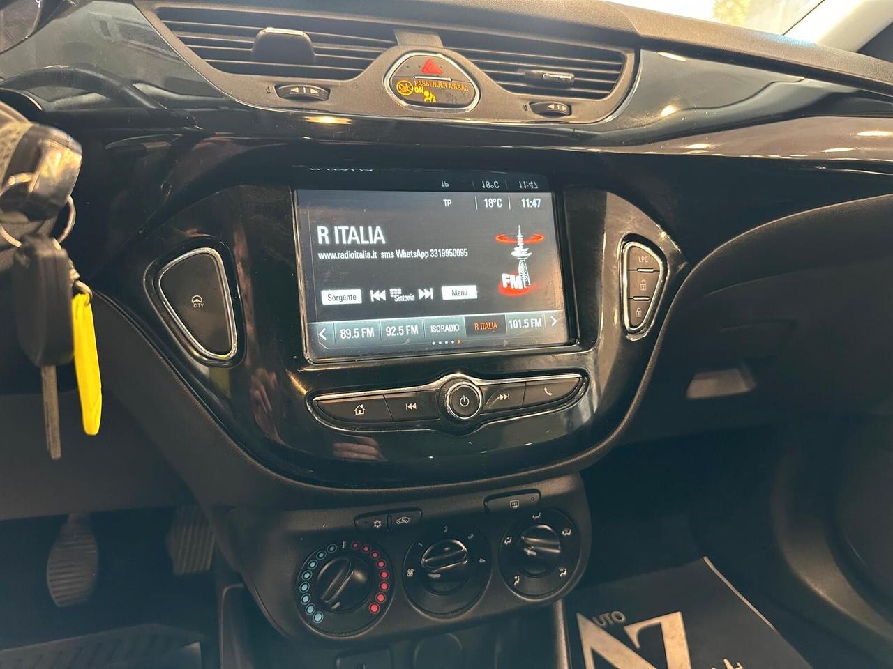 Opel Corsa 1.4 90CV GPL Tech 5 porte 120 Anniversary