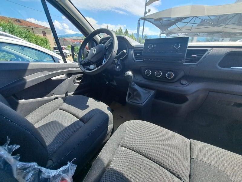 Renault Trafic passenger 2.0 Blue dci 150cv L1H1 Authentic