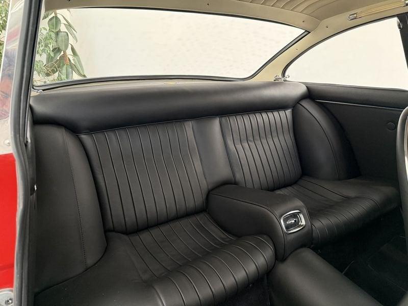 Ferrari 330 GT 2+2 restauro da concorso