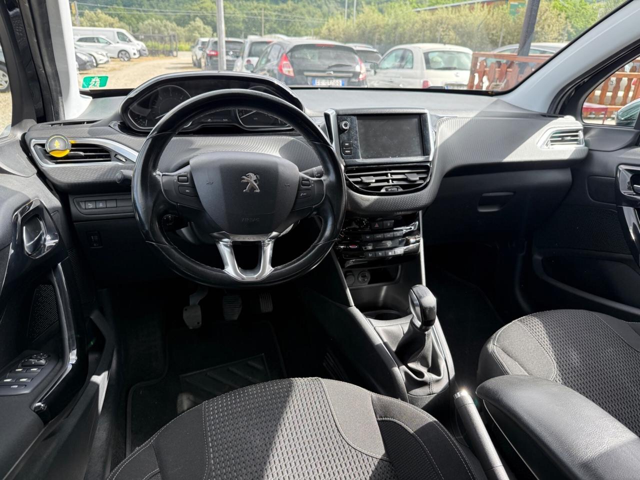 Peugeot 208 BlueHDi 75 5 porte Allure
