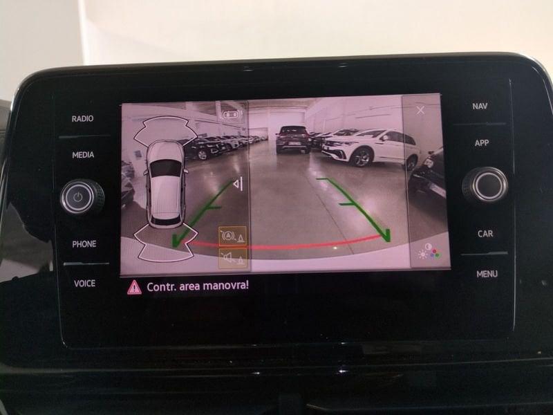 Volkswagen T-Roc 1.5 TSI ACT DSG R-Line