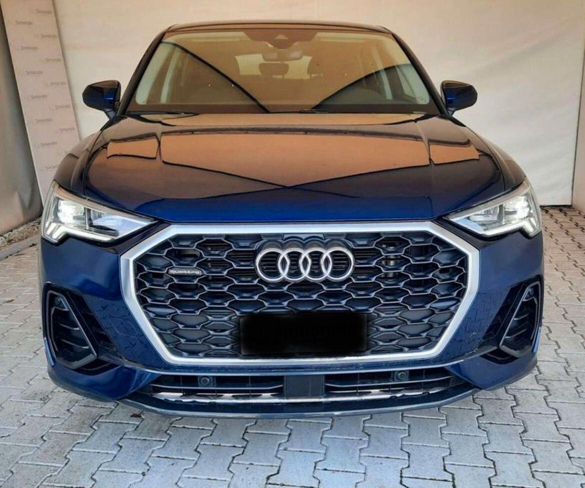 Audi Q3 35 TDI S tronic Business AUTO A NOLEGGIO NO SCORING