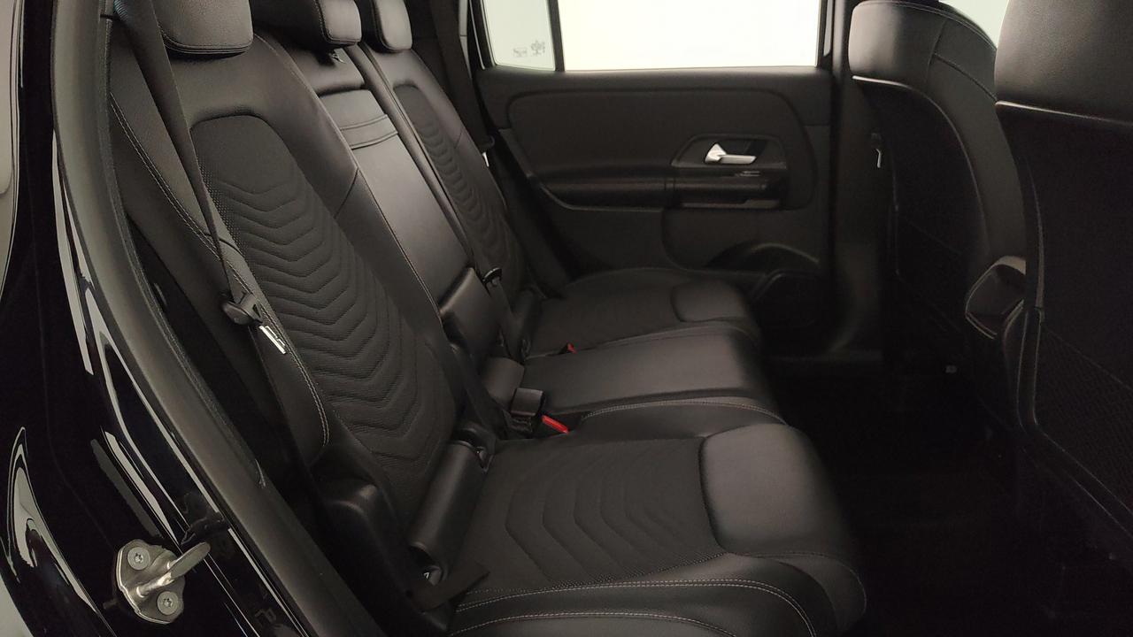 Mercedes-Benz GLB 180 d Business Extra auto