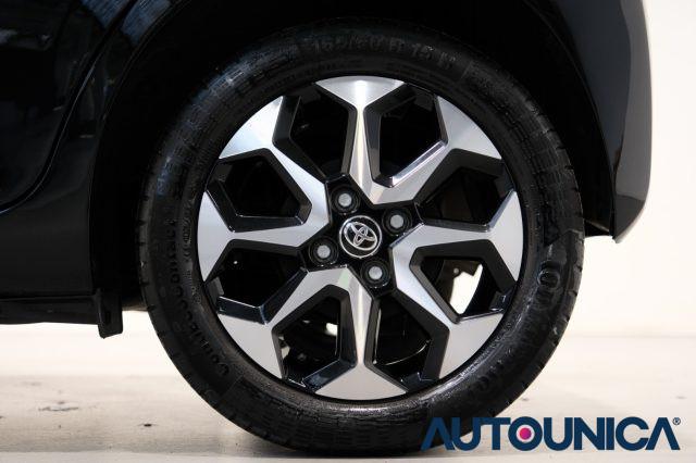 TOYOTA Aygo CONNECT 1.0 VVT-i 72 CV 5 PORTE X-WAVE NEOPATENTAT