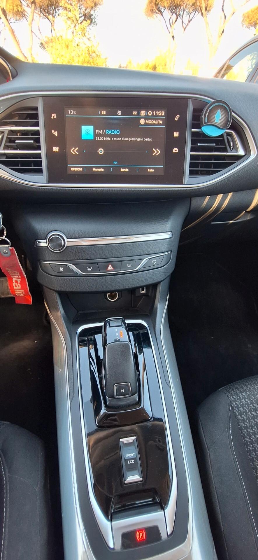 Peugeot 308 BlueHDi 130 S&S EAT8 Business AUTOMATICO