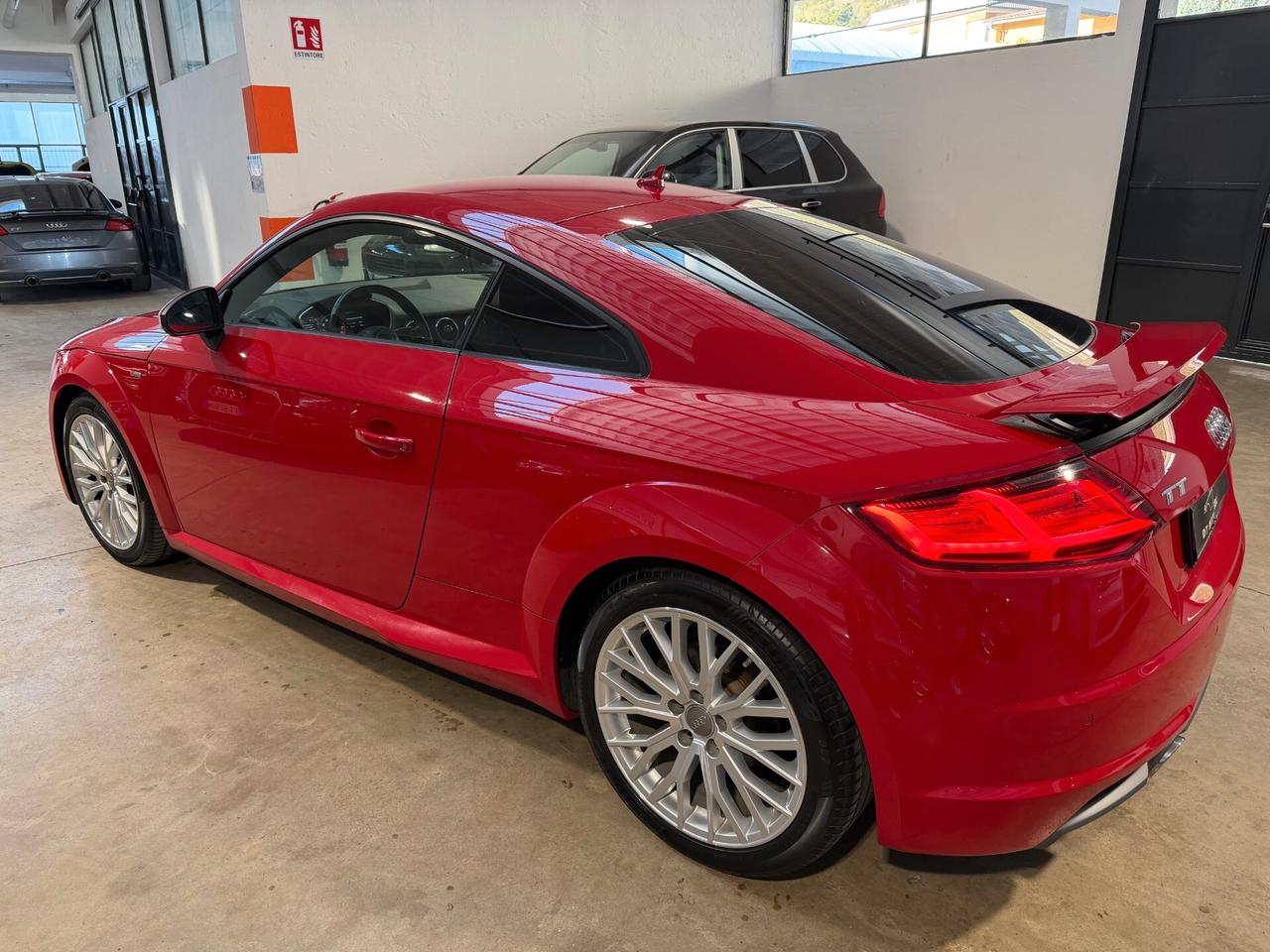 Audi TT 2.0 TDI S-line int/est -FARI LED-TAGLIANDI CERTIFICATI