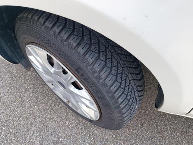 LANCIA Ypsilon 0.9 TwinAir 85 CV 5 porte Metano Ecochic Elefantin