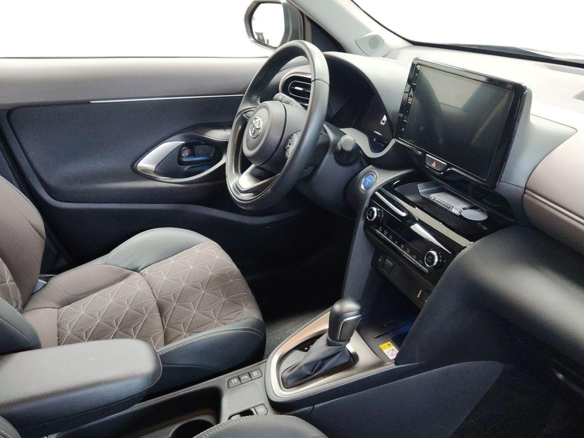 TOYOTA Yaris Cross 2021 - Yaris Cross 1.5h Lounge fwd 116cv e-cvt