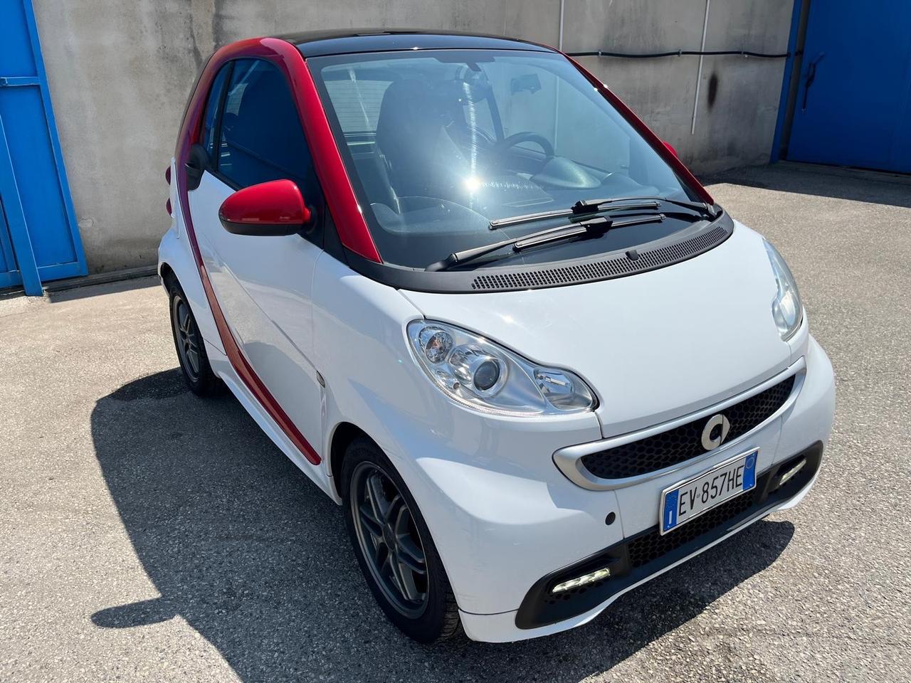 Smart for two 1.0 mhd/71 cv- km 69000-2014
