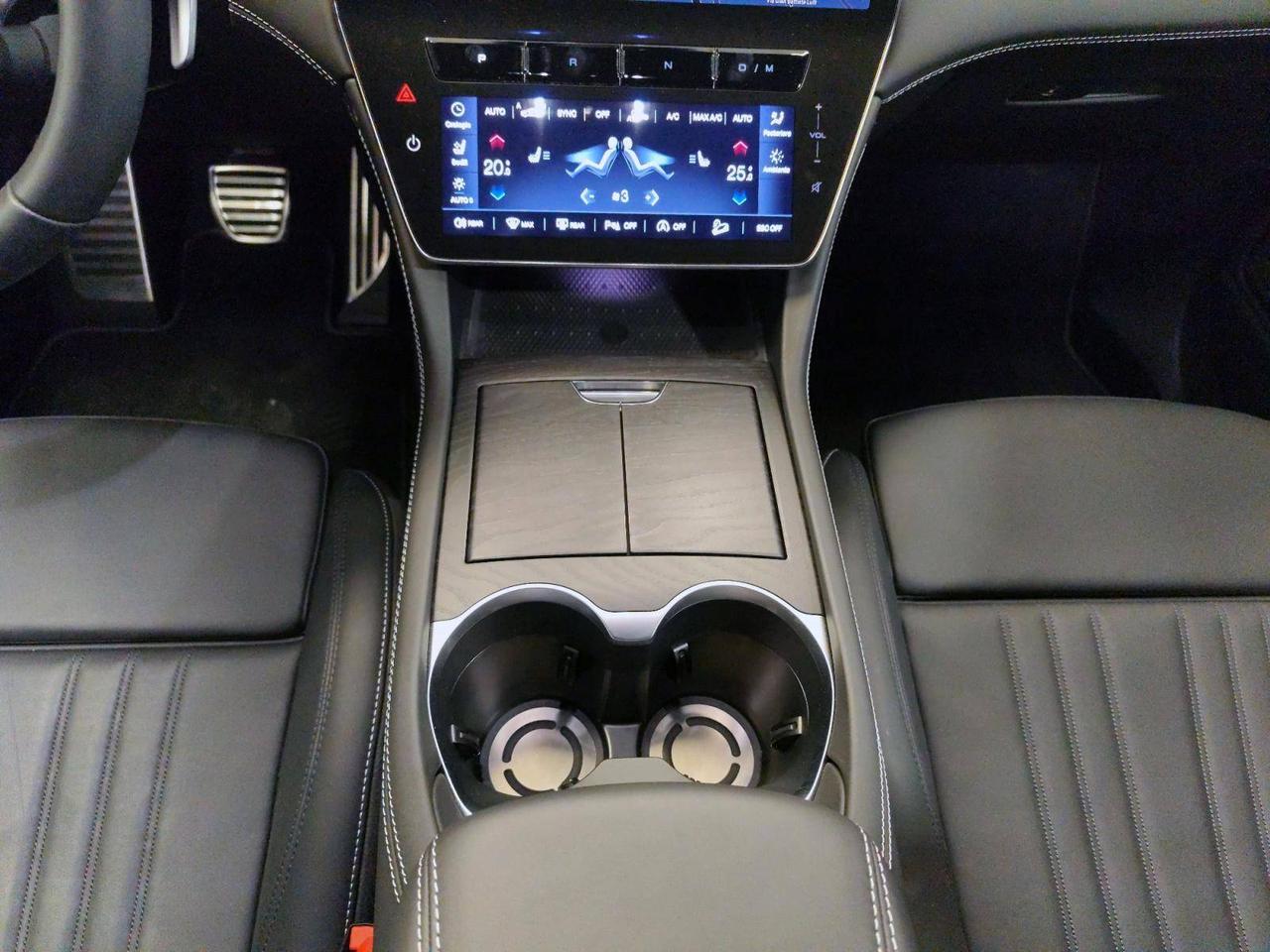 Maserati Grecale Modena 330cv