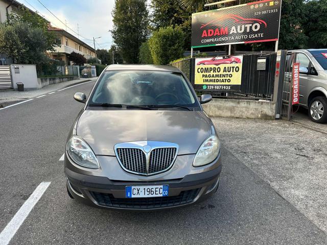LANCIA Ypsilon 1.2 16V Platino