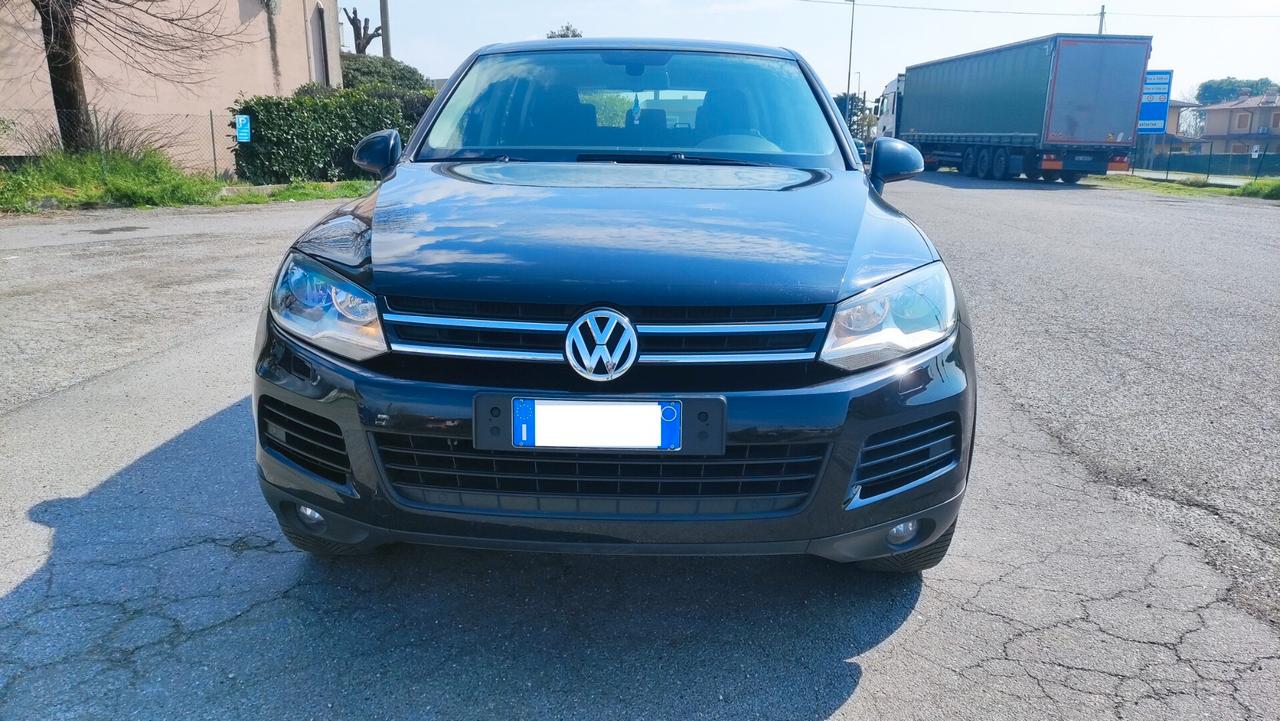 Volkswagen Touareg 3.0 TDI tiptronic BlueMotion Technology - 2011