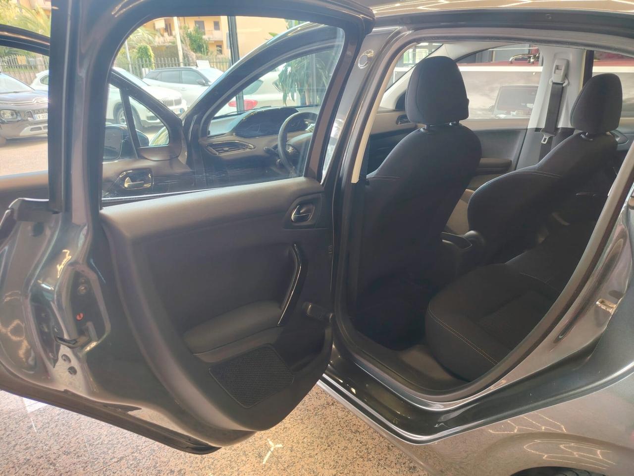 Peugeot 208 BlueHDi 75 5 porte Active