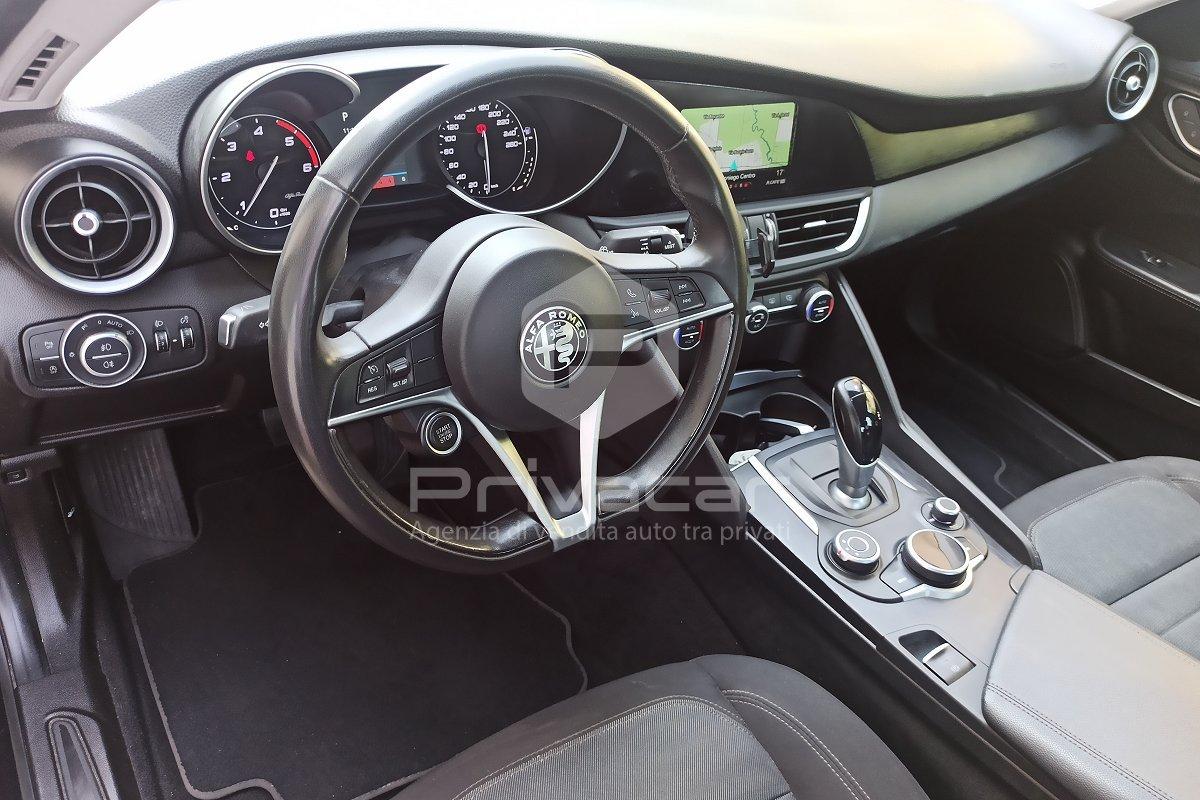 ALFA ROMEO Giulia 2.2 Turbodiesel 150 CV AT8 Business