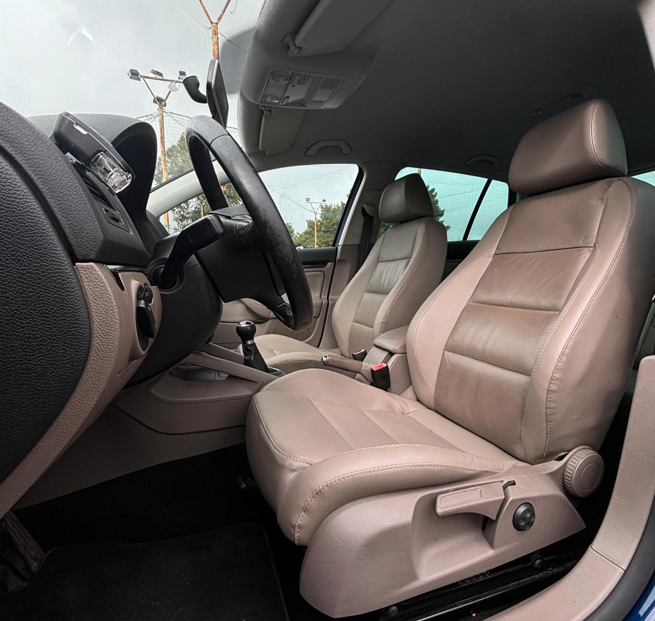 Volkswagen Golf 1.9 TDI DPF 5p. GT Sport